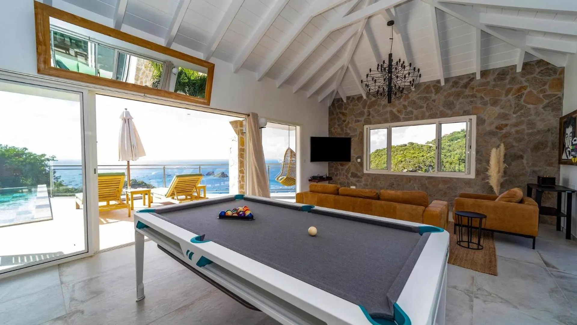 Superb Sea Views Villa with Amazing Amenities Gustavia
